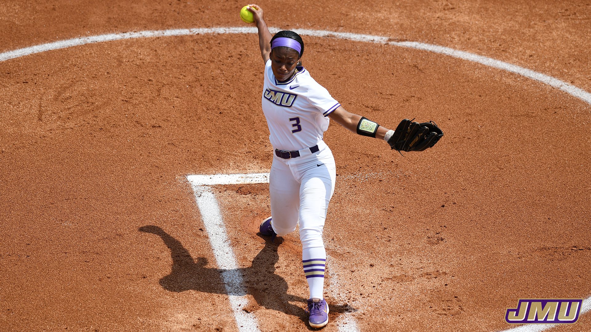 JMU Beats Oklahoma in WCWS Opener