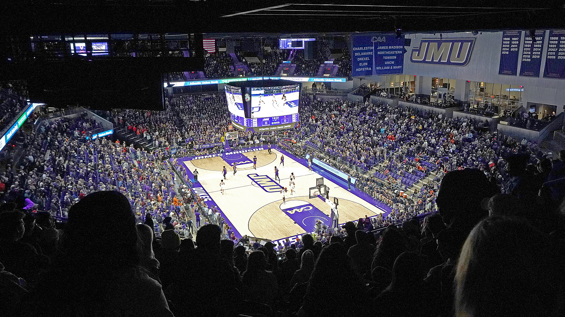 JMU Men’s Basketball Earns First Top 25 Ranking in Program History